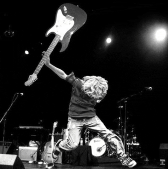 Meet your Posher, Sammeh - Picture 4 of 4